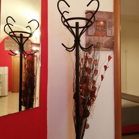 Dependance Red House - Affitti Brevi Italia Apartment Manfredonia Bagian luar foto